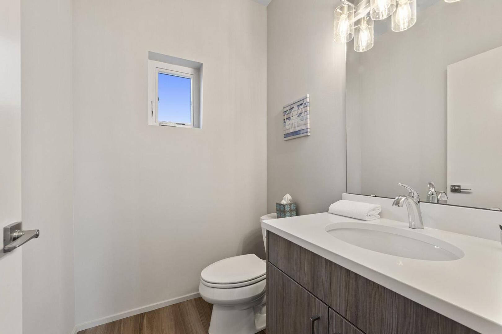 Brand New Fully Updated Condo 918 In แอนาคอร์เตส ภายนอก รูปภาพ